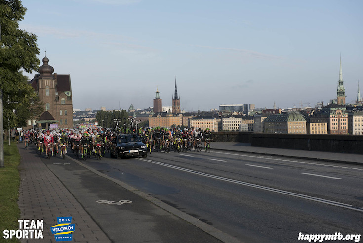 Bild från Velothon Stockholm 2015 - 165km