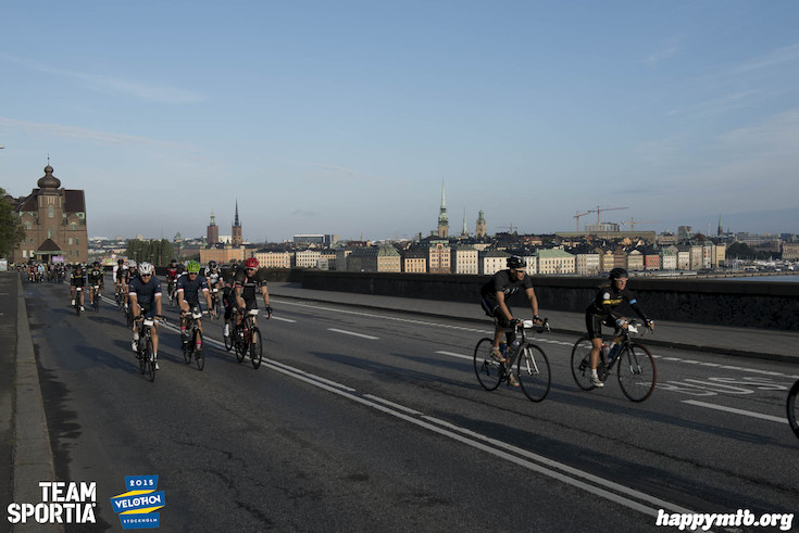 Bild från Velothon Stockholm 2015 - 165km