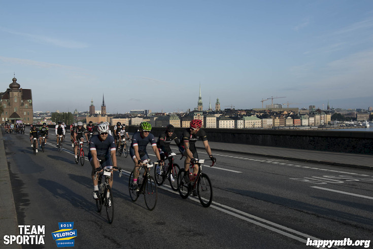 Bild från Velothon Stockholm 2015 - 165km