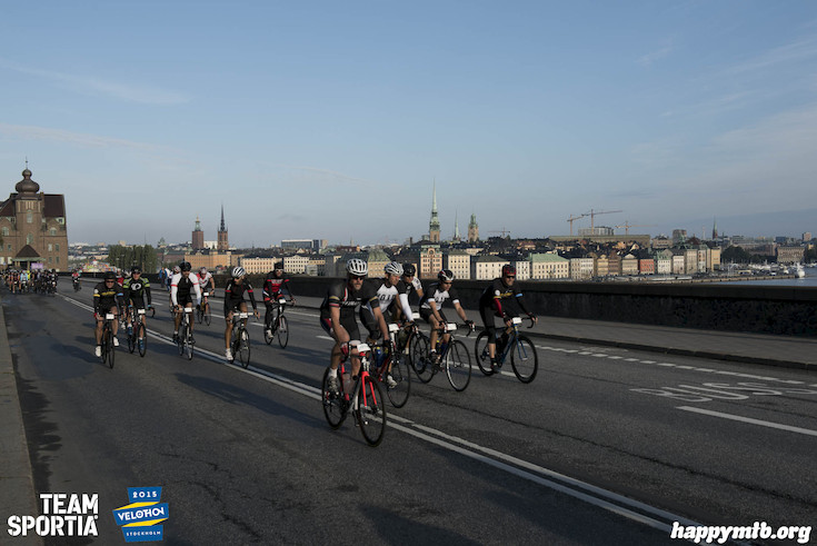 Bild från Velothon Stockholm 2015 - 165km