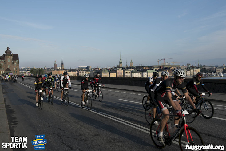 Bild från Velothon Stockholm 2015 - 165km