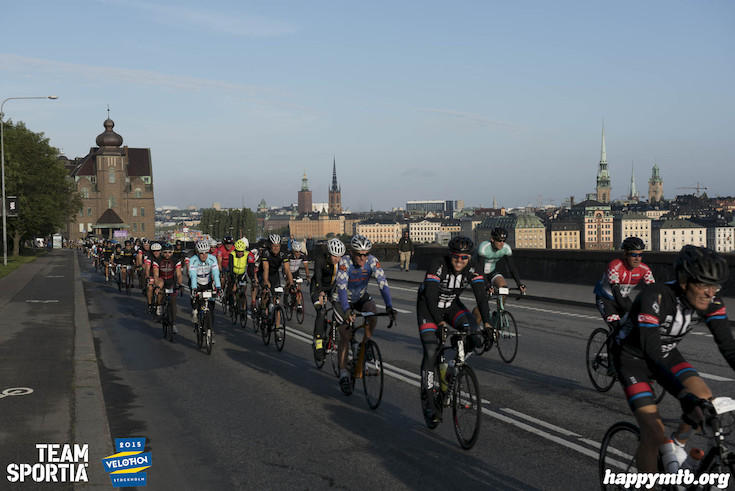 Bild från Velothon Stockholm 2015 - 165km