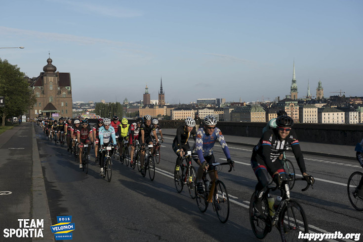 Bild från Velothon Stockholm 2015 - 165km