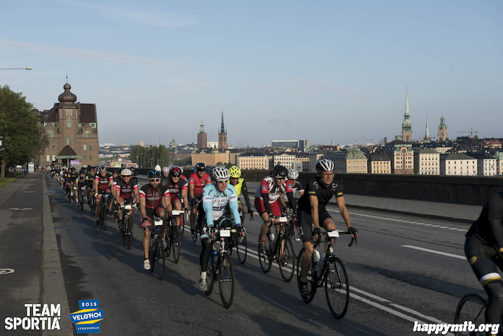 Bild från Velothon Stockholm 2015 - 165km