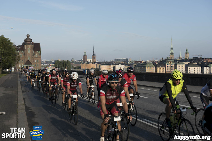 Bild från Velothon Stockholm 2015 - 165km
