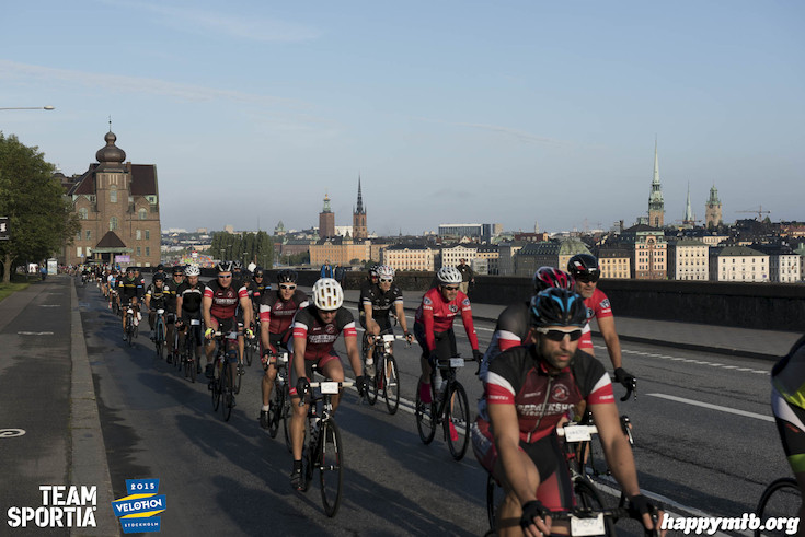 Bild från Velothon Stockholm 2015 - 165km