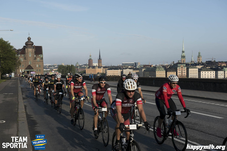 Bild från Velothon Stockholm 2015 - 165km