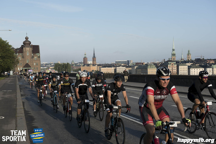 Bild från Velothon Stockholm 2015 - 165km