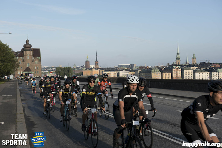 Bild från Velothon Stockholm 2015 - 165km