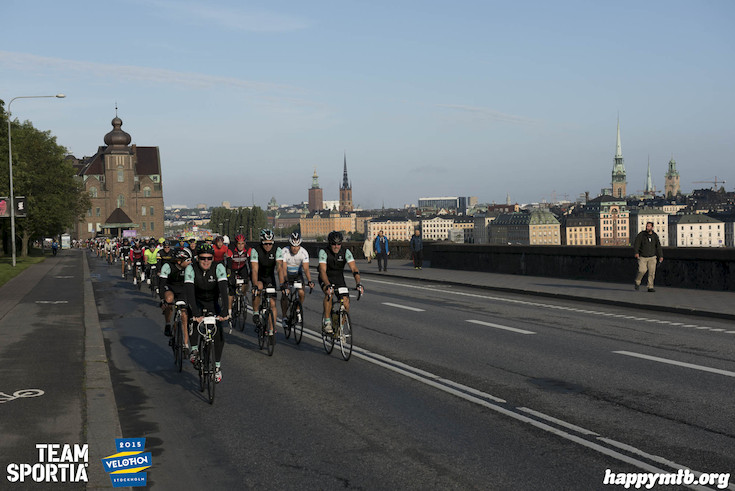 Bild från Velothon Stockholm 2015 - 165km