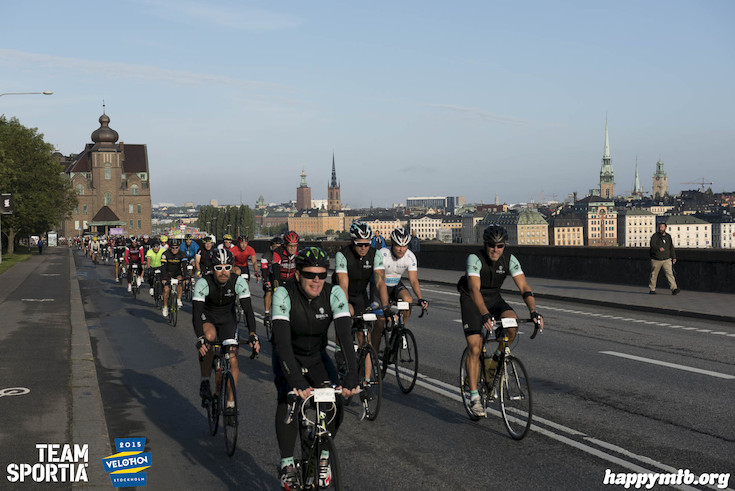 Bild från Velothon Stockholm 2015 - 165km