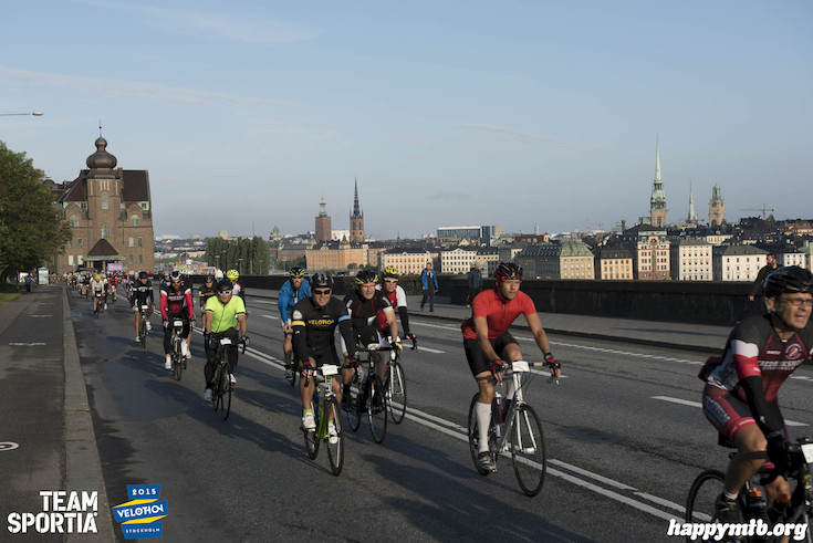 Bild från Velothon Stockholm 2015 - 165km