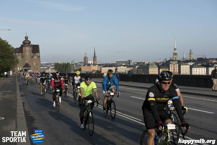 Bild från Velothon Stockholm 2015 - 165km