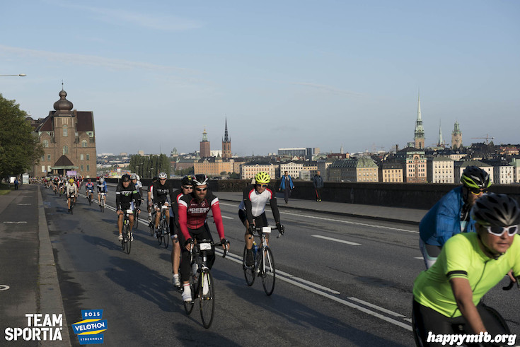 Bild från Velothon Stockholm 2015 - 165km
