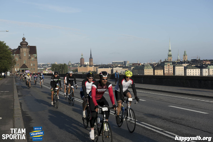 Bild från Velothon Stockholm 2015 - 165km