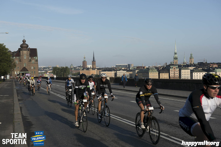 Bild från Velothon Stockholm 2015 - 165km