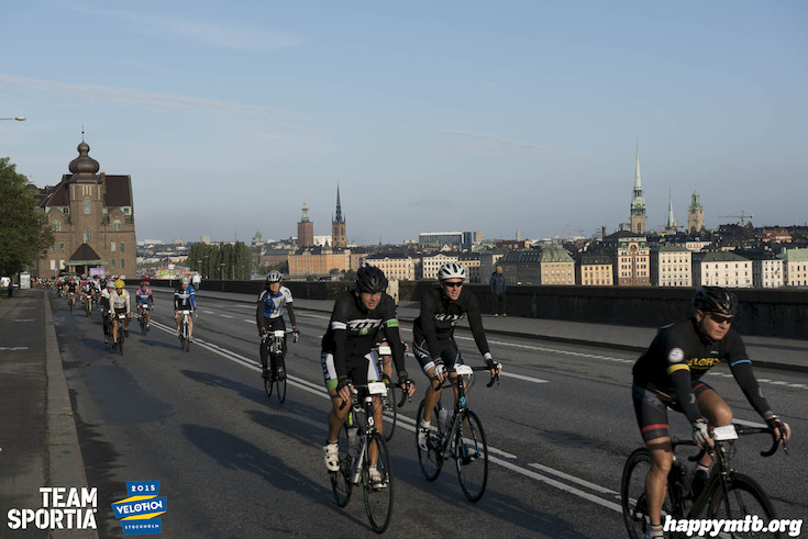 Bild från Velothon Stockholm 2015 - 165km