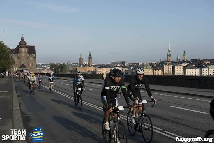 Bild från Velothon Stockholm 2015 - 165km