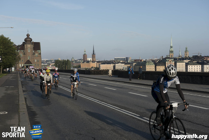 Bild från Velothon Stockholm 2015 - 165km