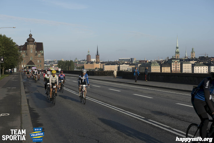 Bild från Velothon Stockholm 2015 - 165km