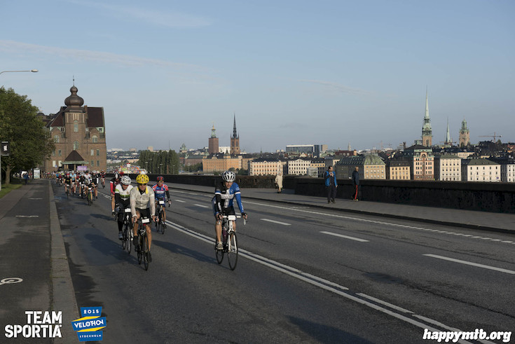 Bild från Velothon Stockholm 2015 - 165km