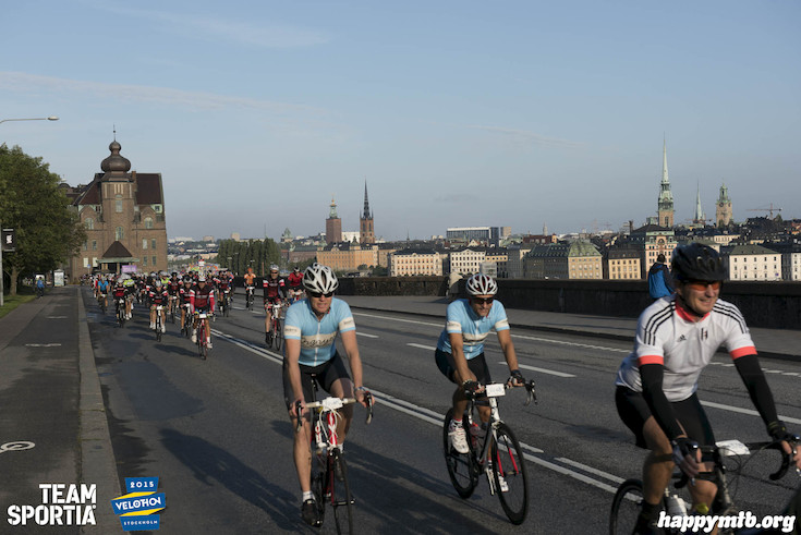 Bild från Velothon Stockholm 2015 - 165km