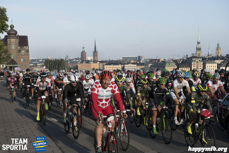 Bild från Velothon Stockholm 2015 - 165km