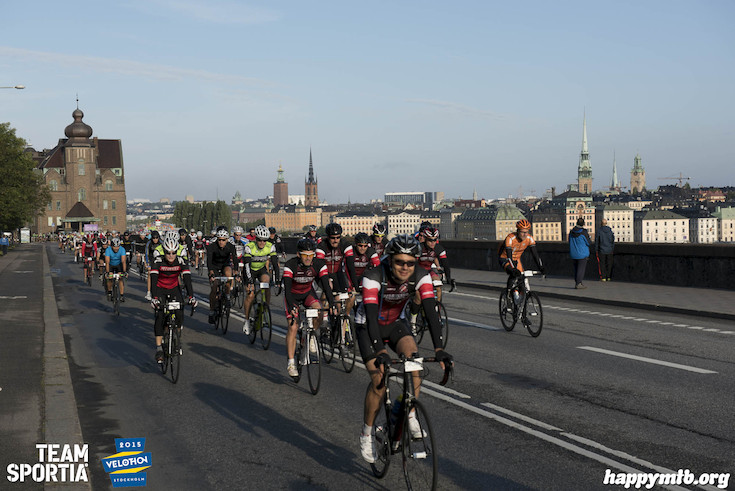 Bild från Velothon Stockholm 2015 - 165km
