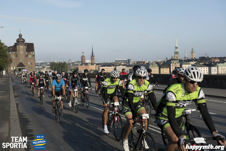 Bild från Velothon Stockholm 2015 - 165km