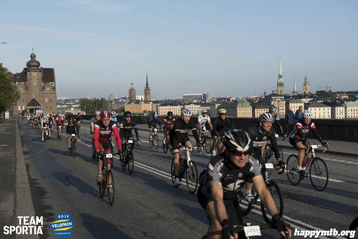 Bild från Velothon Stockholm 2015 - 165km
