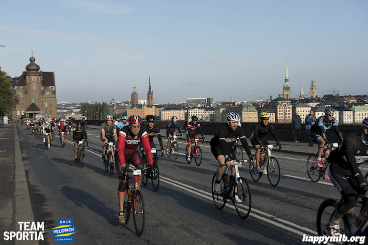 Bild från Velothon Stockholm 2015 - 165km