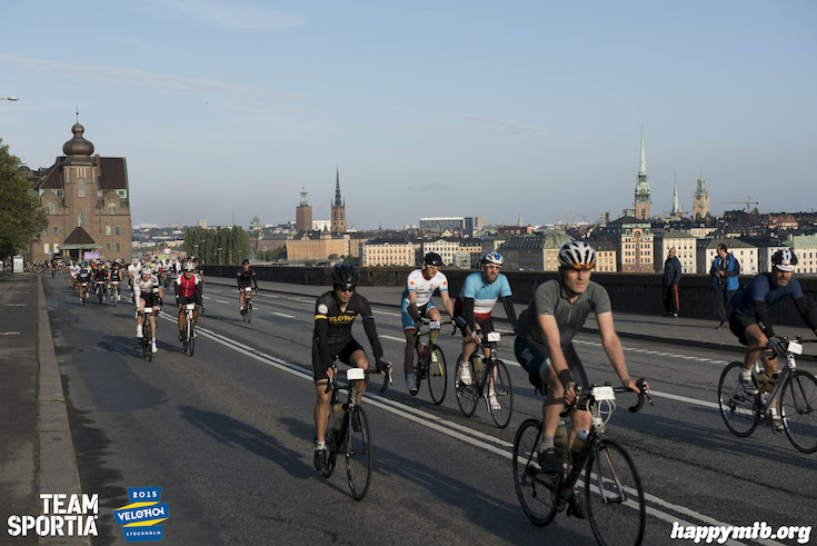Bild från Velothon Stockholm 2015 - 165km