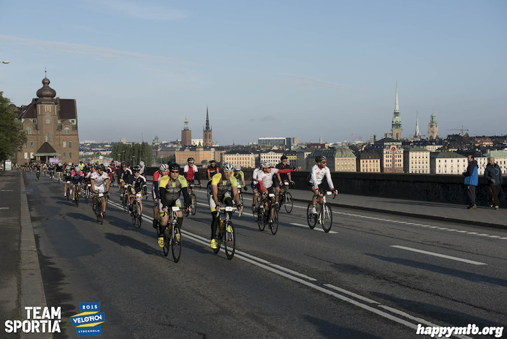 Bild från Velothon Stockholm 2015 - 165km