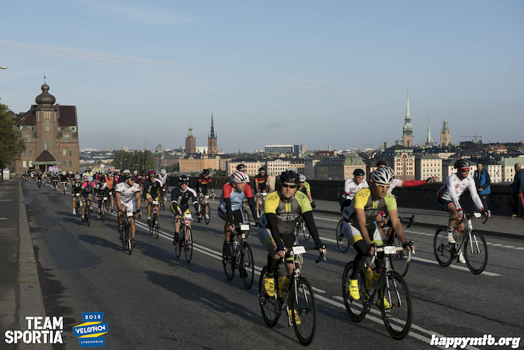 Bild från Velothon Stockholm 2015 - 165km