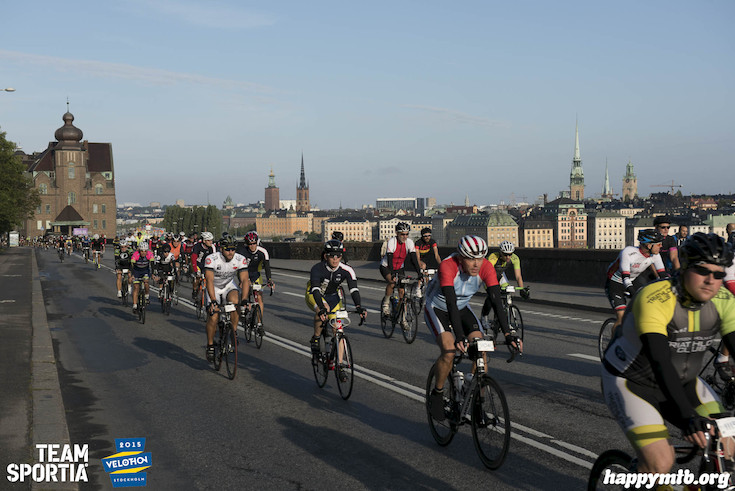 Bild från Velothon Stockholm 2015 - 165km