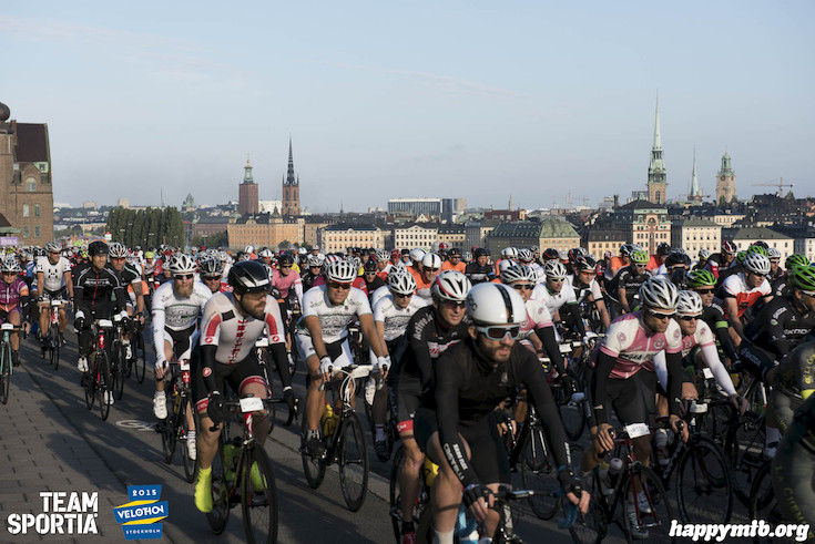 Bild från Velothon Stockholm 2015 - 165km