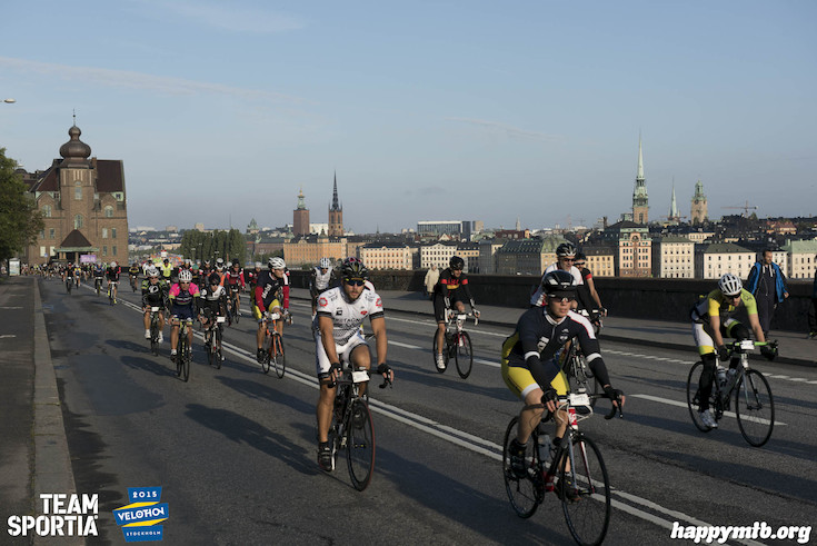 Bild från Velothon Stockholm 2015 - 165km