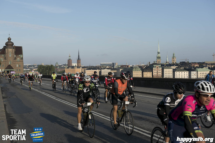 Bild från Velothon Stockholm 2015 - 165km