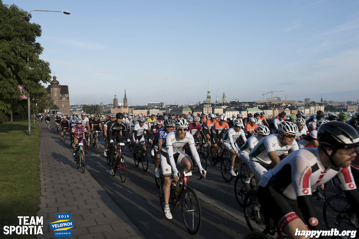 Bild från Velothon Stockholm 2015 - 165km