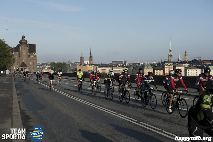 Bild från Velothon Stockholm 2015 - 165km