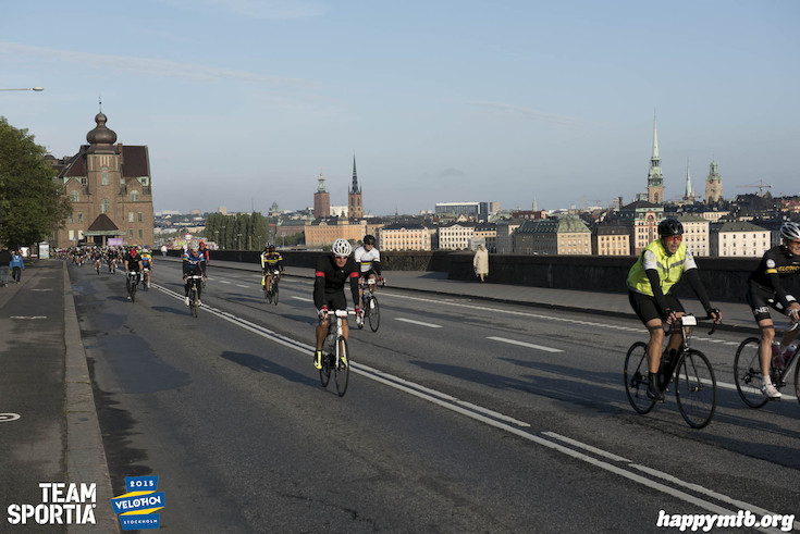 Bild från Velothon Stockholm 2015 - 165km