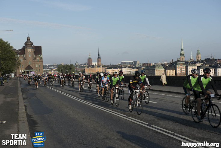 Bild från Velothon Stockholm 2015 - 165km