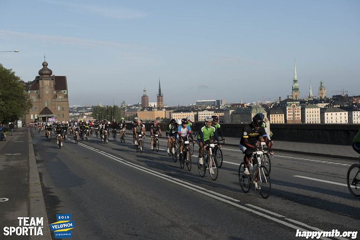 Bild från Velothon Stockholm 2015 - 165km