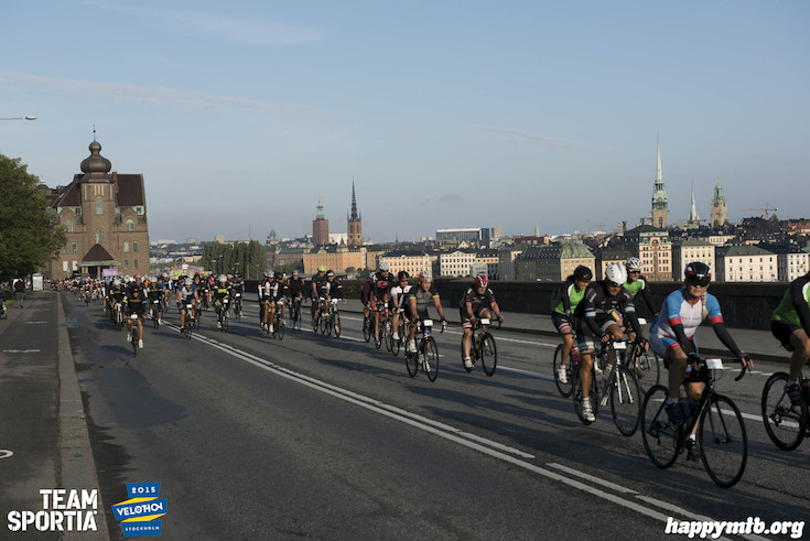 Bild från Velothon Stockholm 2015 - 165km