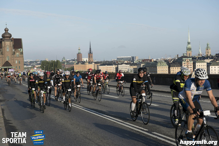 Bild från Velothon Stockholm 2015 - 165km