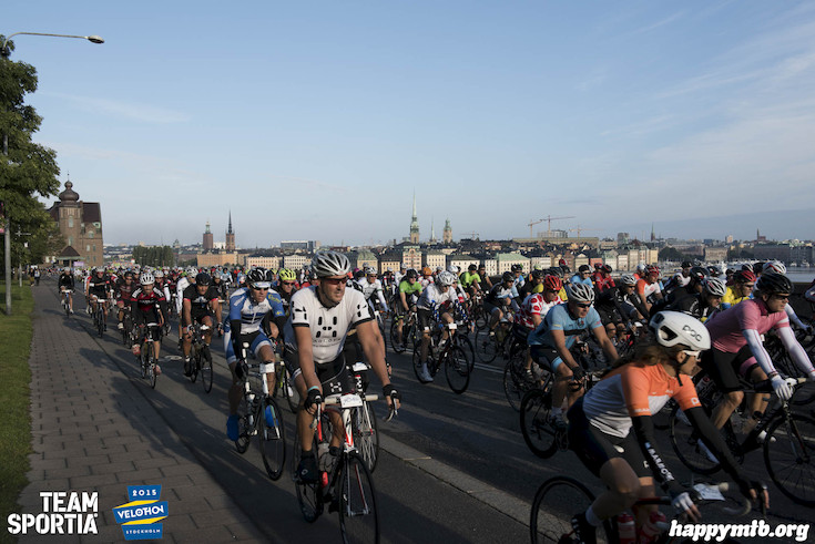 Bild från Velothon Stockholm 2015 - 165km