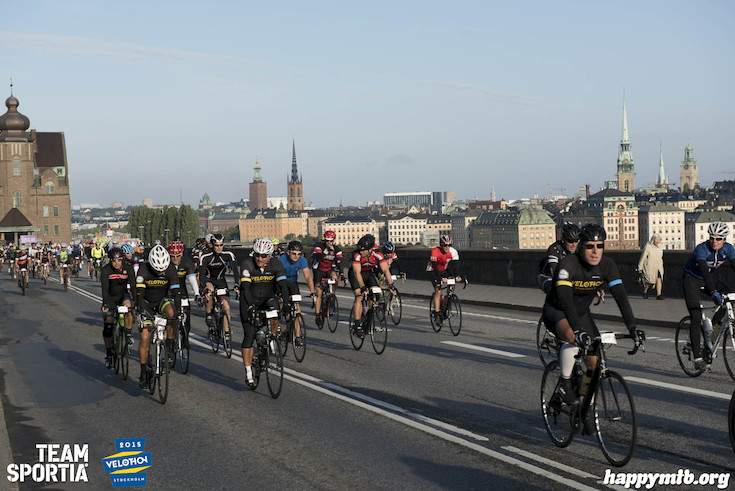 Bild från Velothon Stockholm 2015 - 165km