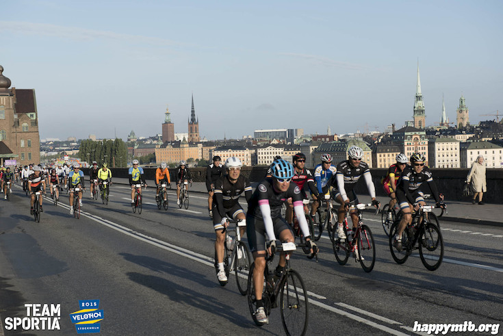 Bild från Velothon Stockholm 2015 - 165km