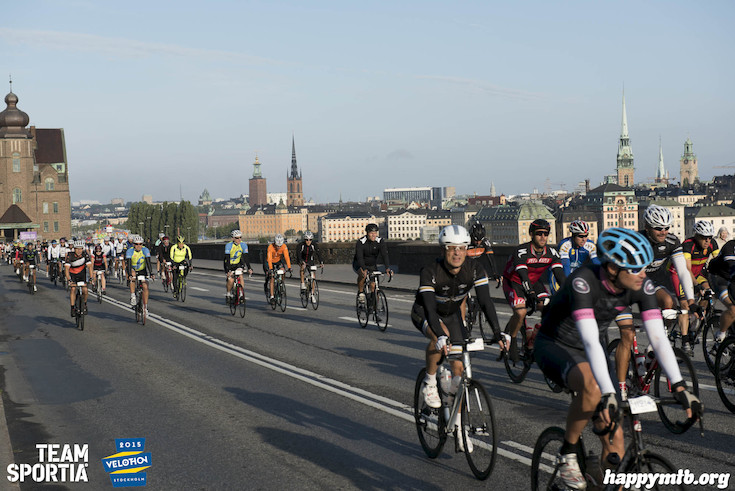 Bild från Velothon Stockholm 2015 - 165km