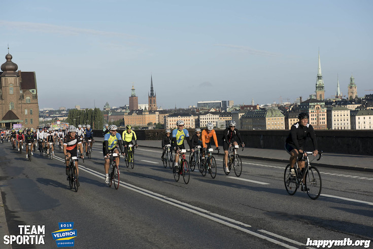 Bild från Velothon Stockholm 2015 - 165km